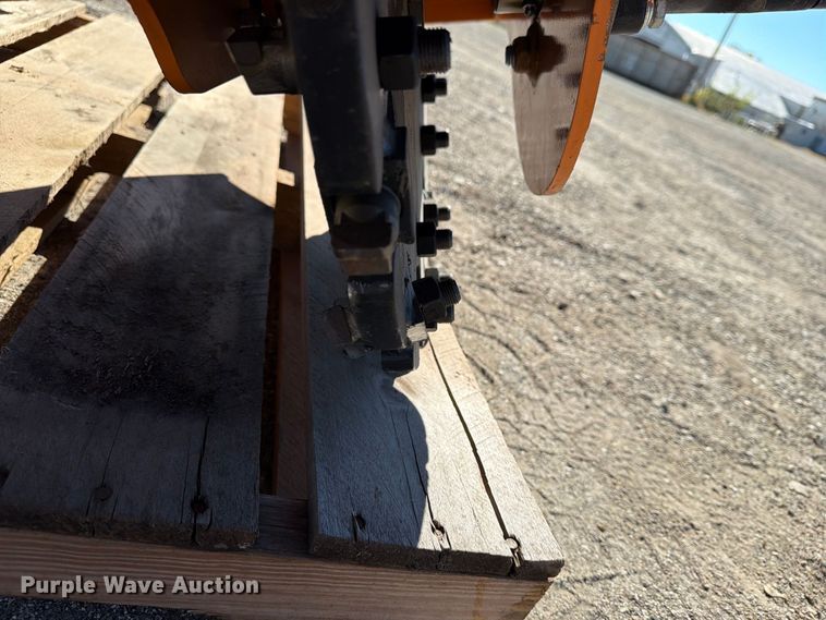 image for item EX4168 LandHonor skid steer stump grinder
