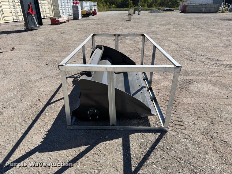 image for item EX4207 2026 LandHonor HB-12-72W skid steer combination rake bucket