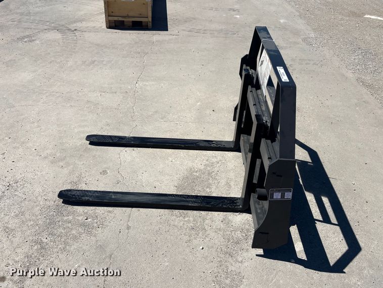 image for item EX4224 2026 LandHonor MPF-11-2000G compact skid steer forks