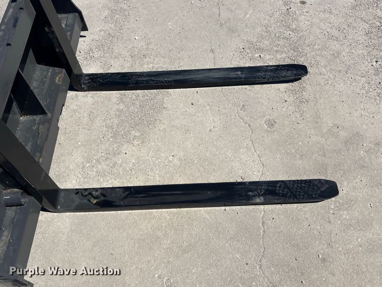 image for item EX4224 2026 LandHonor MPF-11-2000G compact skid steer forks