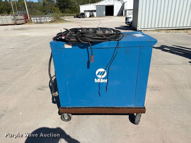 image for item EX4233 Miller GPS-1500V welder/generator