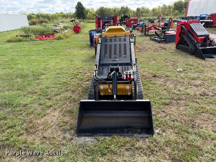 image for item EX4259 2026 CFG Industrial KJT27 compact utility loader