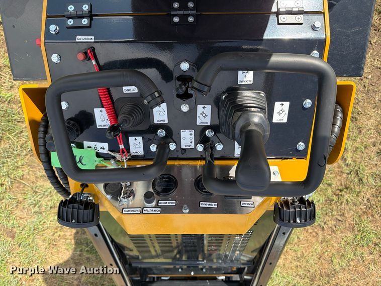 image for item EX4259 2026 CFG Industrial KJT27 compact utility loader