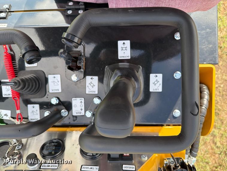 image for item EX4259 2026 CFG Industrial KJT27 compact utility loader