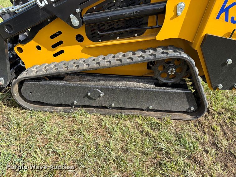 image for item EX4259 2026 CFG Industrial KJT27 compact utility loader