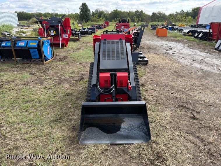 image for item EX4261 Vorx Industrial NL750 compact utility loader