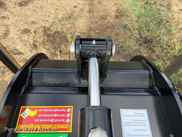 image for item EX4271 Raytree RMBG72 skid steer grapple bucket