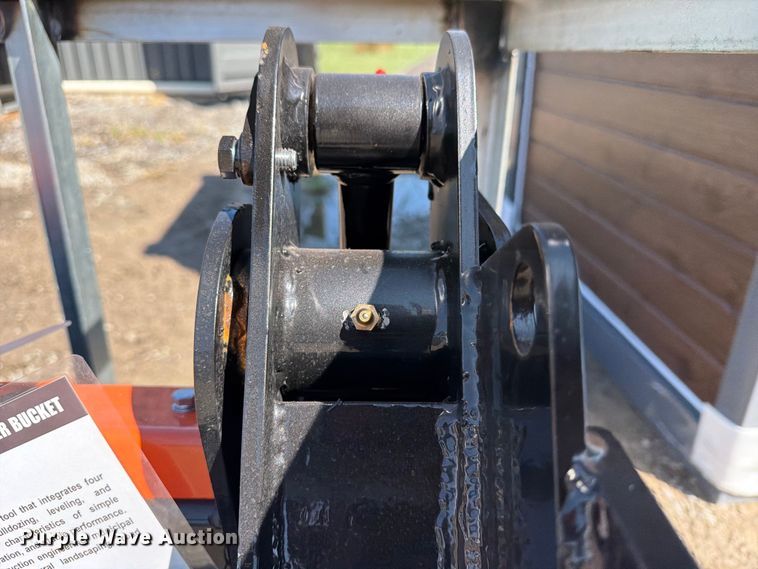 image for item EX4275 2026 Wolverine CB72 skid steer 4-in-1 bucket
