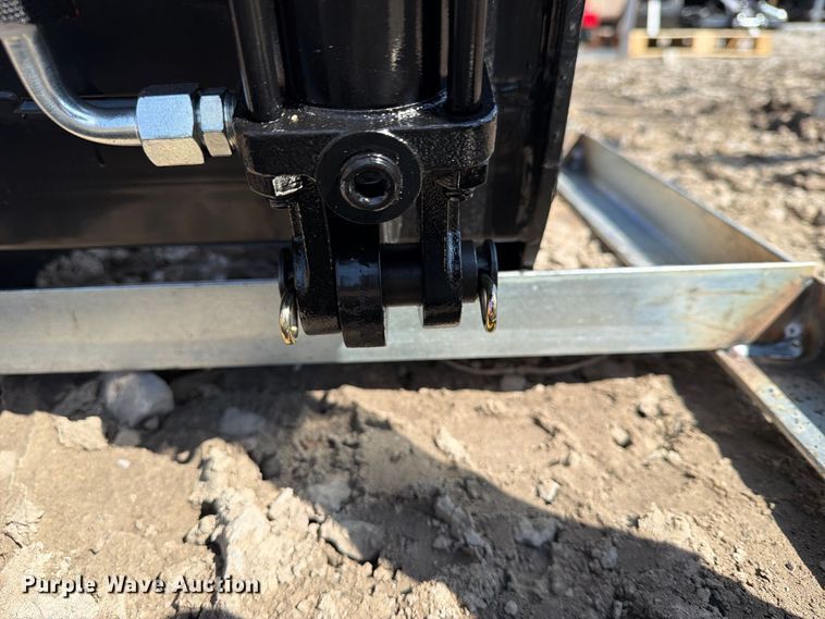 image for item EX4278 Wolverine LR72 skid steer root grapple bucket