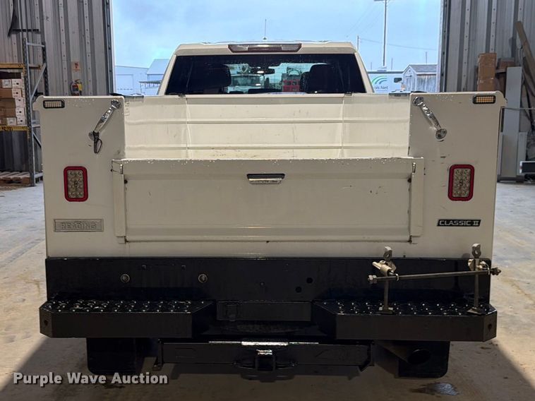 image for item EX4602 2020 Chevrolet Silverado 2500HD Ext. Cab utility bed pickup truck