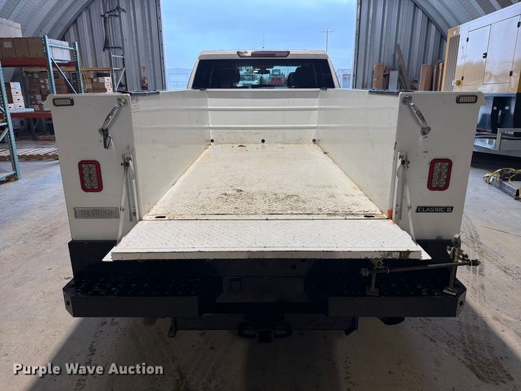image for item EX4602 2020 Chevrolet Silverado 2500HD Ext. Cab utility bed pickup truck