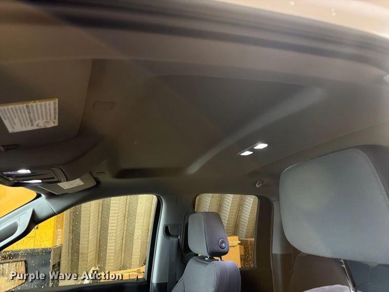image for item EX4602 2020 Chevrolet Silverado 2500HD Ext. Cab utility bed pickup truck
