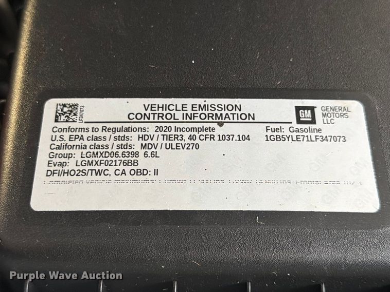 image for item EX4602 2020 Chevrolet Silverado 2500HD Ext. Cab utility bed pickup truck