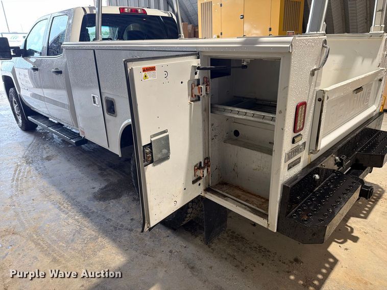 image for item EX4603 2019 Chevrolet Silverado 2500HD Ext. Cab utility bed pickup truck