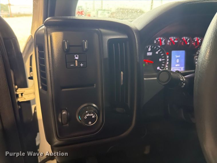 image for item EX4603 2019 Chevrolet Silverado 2500HD Ext. Cab utility bed pickup truck