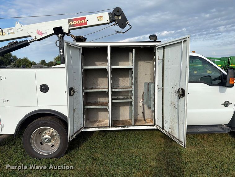 image for item EX4606 2013 Ford F550 Super Duty utility / service truck