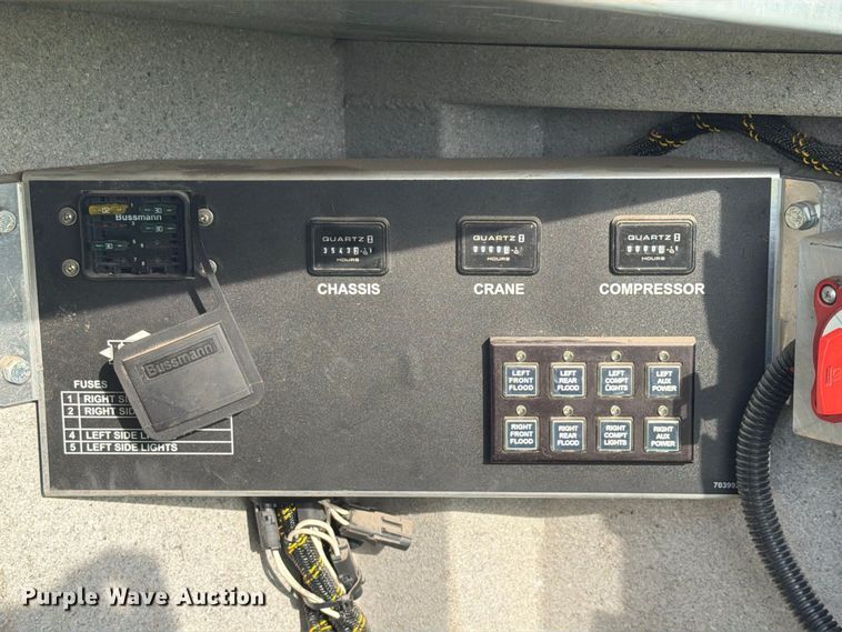 image for item EX4606 2013 Ford F550 Super Duty utility / service truck