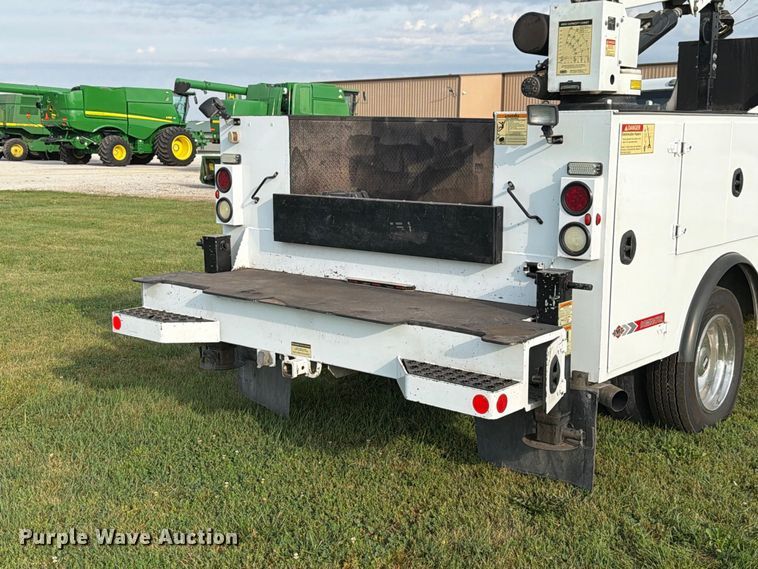 image for item EX4606 2013 Ford F550 Super Duty utility / service truck
