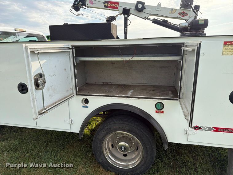 image for item EX4606 2013 Ford F550 Super Duty utility / service truck