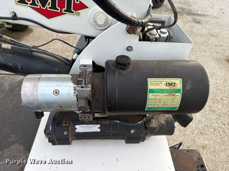 image for item EX4606 2013 Ford F550 Super Duty utility / service truck