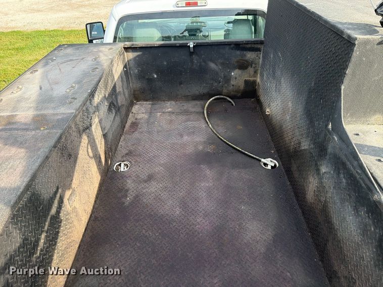 image for item EX4606 2013 Ford F550 Super Duty utility / service truck