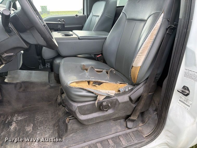 image for item EX4606 2013 Ford F550 Super Duty utility / service truck