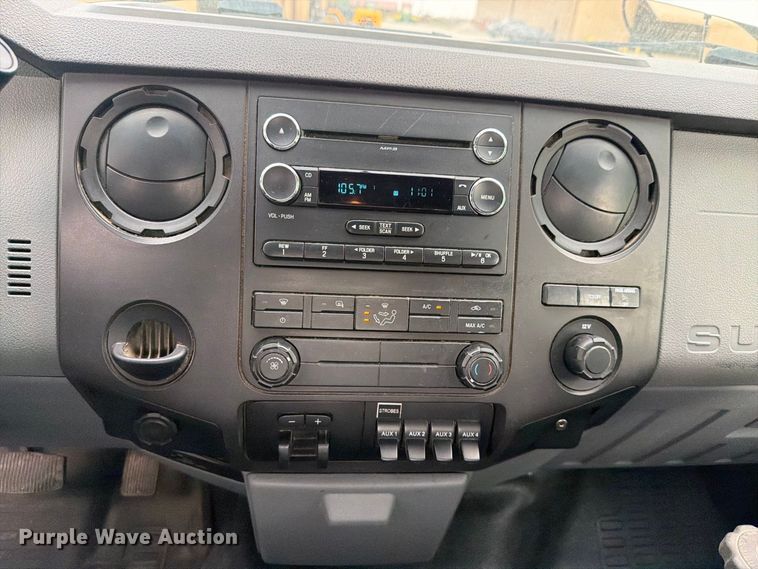 image for item EX4606 2013 Ford F550 Super Duty utility / service truck