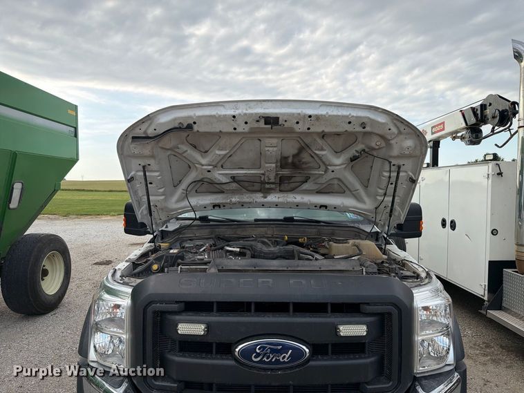 image for item EX4606 2013 Ford F550 Super Duty utility / service truck
