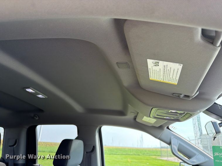 image for item EX4611 2021 Chevrolet Silverado 1500 Ext. Cab pickup truck
