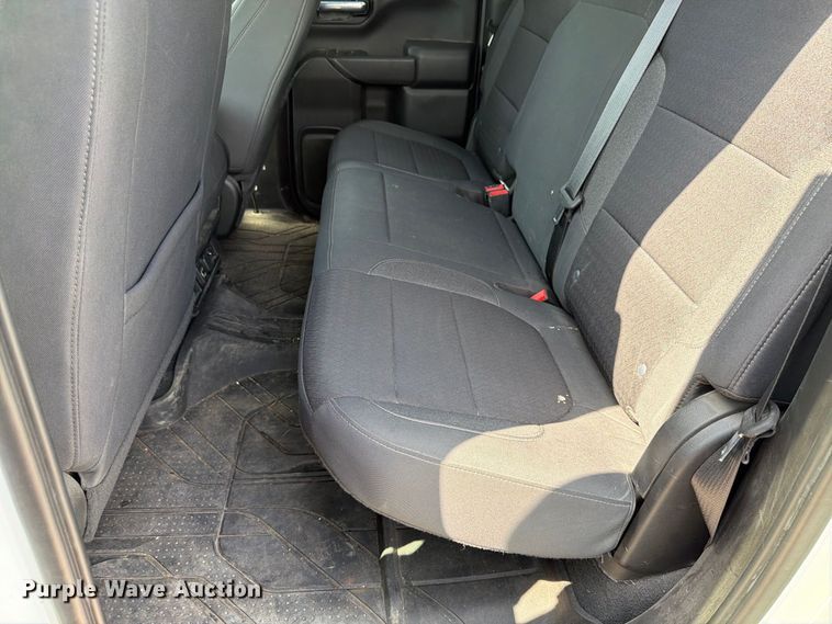 image for item EX4611 2021 Chevrolet Silverado 1500 Ext. Cab pickup truck