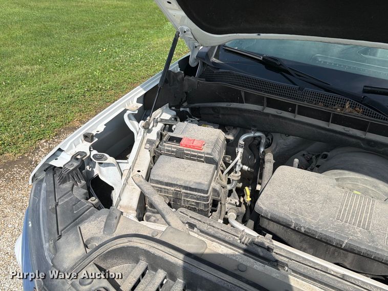 image for item EX4611 2021 Chevrolet Silverado 1500 Ext. Cab pickup truck