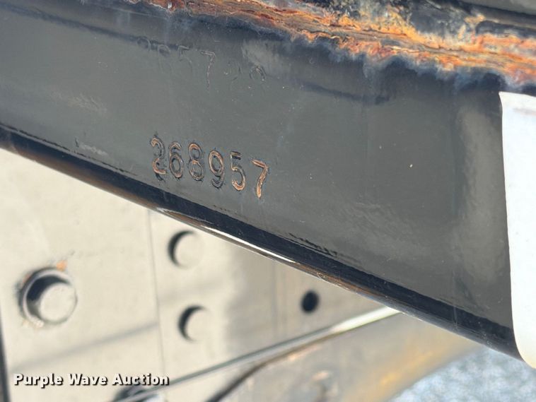 image for item FB5063 2018 RAM 5500 Heavy Duty flatbed truck