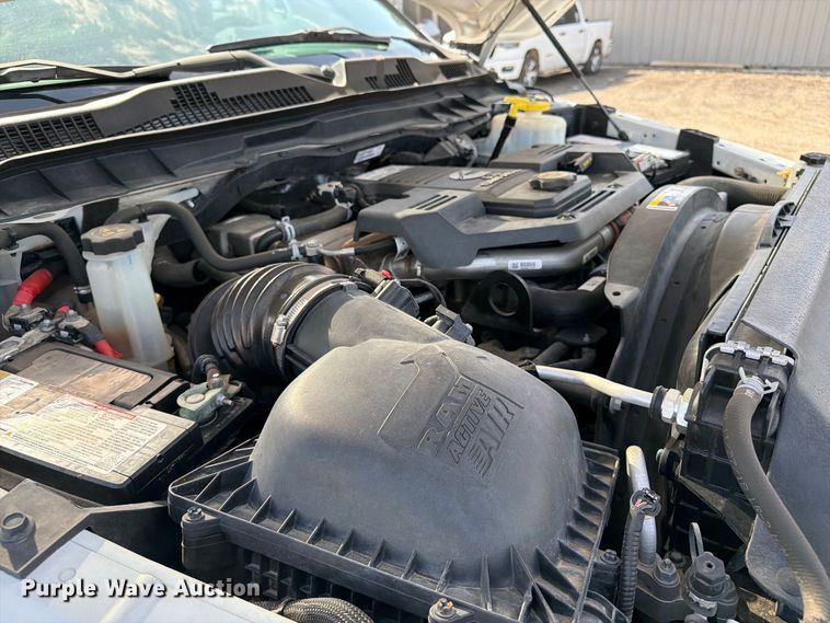 image for item FB5063 2018 RAM 5500 Heavy Duty flatbed truck