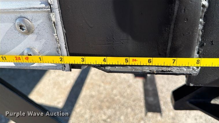 image for item FB5074 2014 Peterbilt 337 refrigerated truck