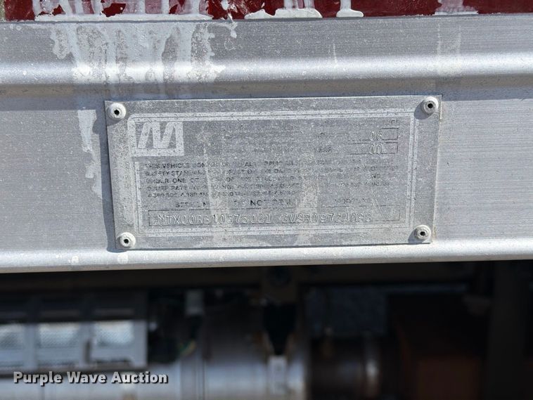 image for item FB5074 2014 Peterbilt 337 refrigerated truck