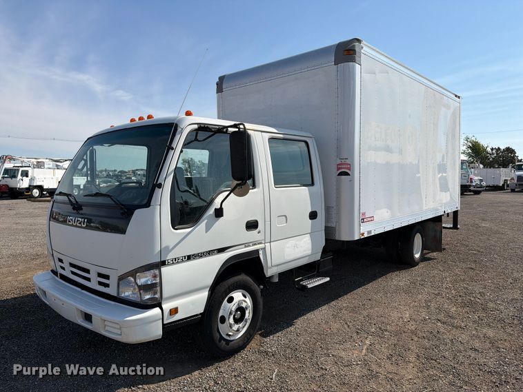 2007 Isuzu NPR HD Crew Cab box truck