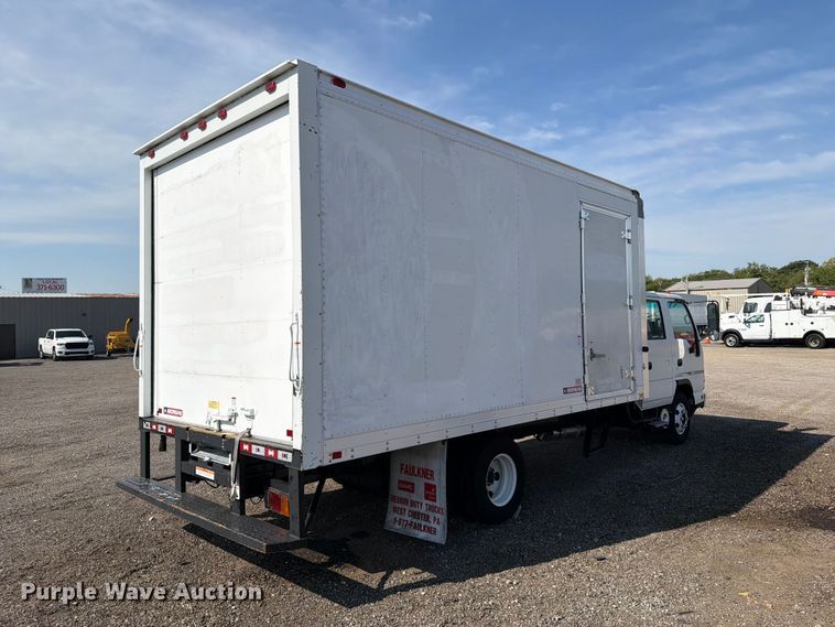 image for item FB5091 2007 Isuzu NPR HD Crew Cab box truck