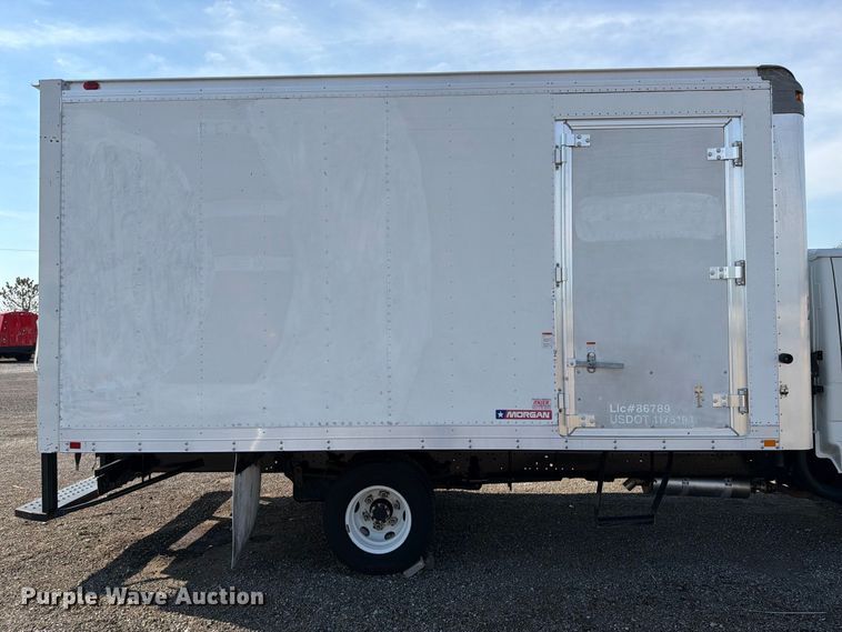 image for item FB5091 2007 Isuzu NPR HD Crew Cab box truck