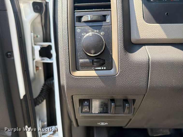 image for item FB5097 2012 Dodge Ram 4500 Heavy Duty flatbed truck
