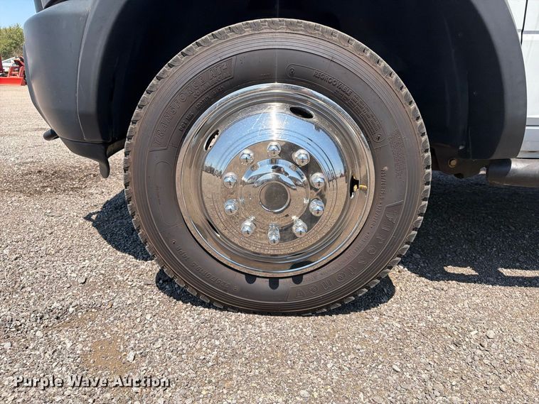 image for item FB5097 2012 Dodge Ram 4500 Heavy Duty flatbed truck