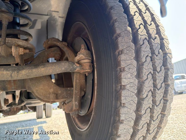 image for item FB5097 2012 Dodge Ram 4500 Heavy Duty flatbed truck