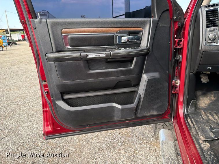 image for item FB5100 2013 RAM 2500 Laramie Crew Cab pickup truck