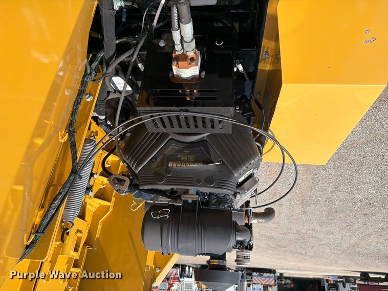 image for item FB5103 2022 Vermeer BC900XL wood chipper