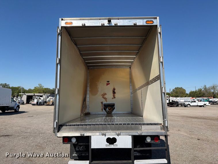 image for item FB5110 2012 Freightliner Business Class M2 box truck