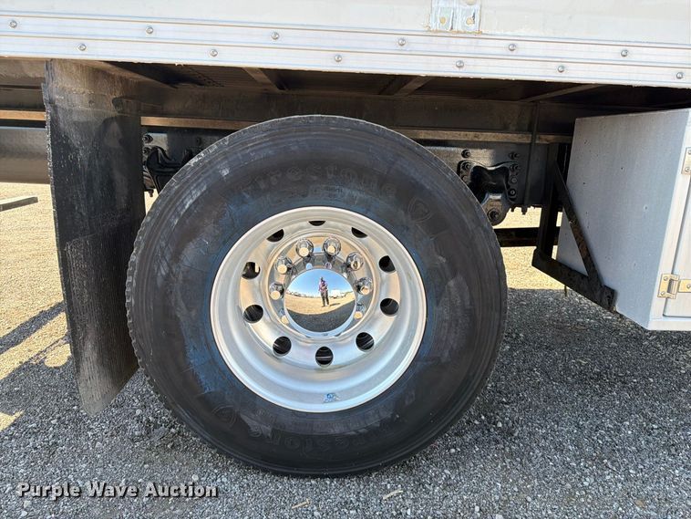image for item FB5110 2012 Freightliner Business Class M2 box truck