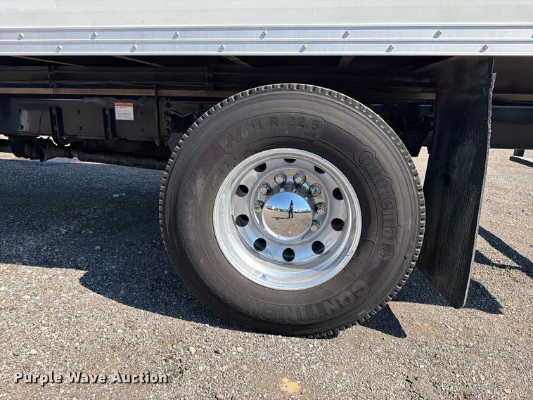 image for item FB5110 2012 Freightliner Business Class M2 box truck