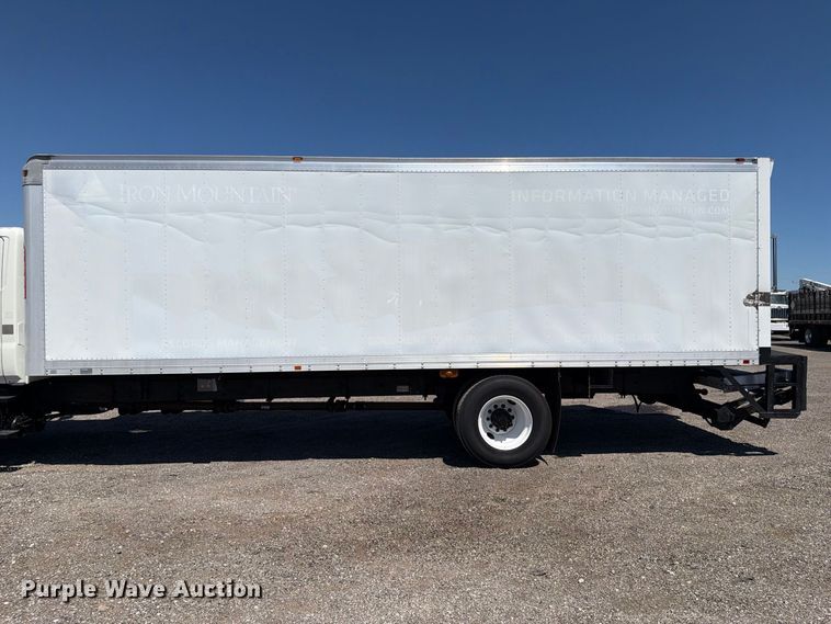 image for item FB5121 2011 Hino 338 box truck