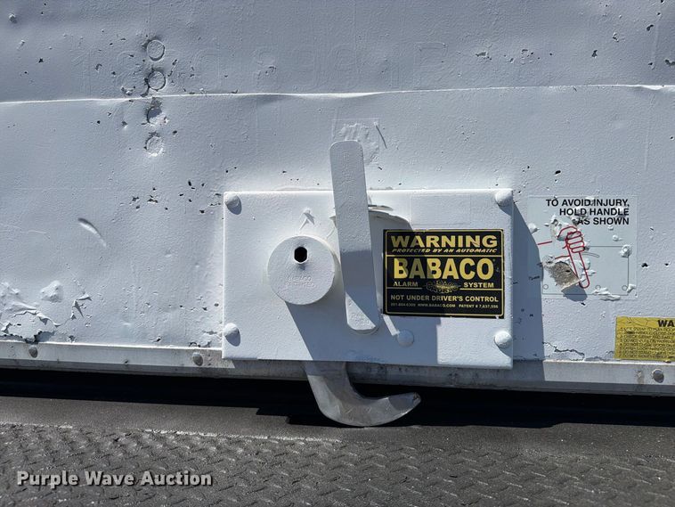 image for item FB5121 2011 Hino 338 box truck