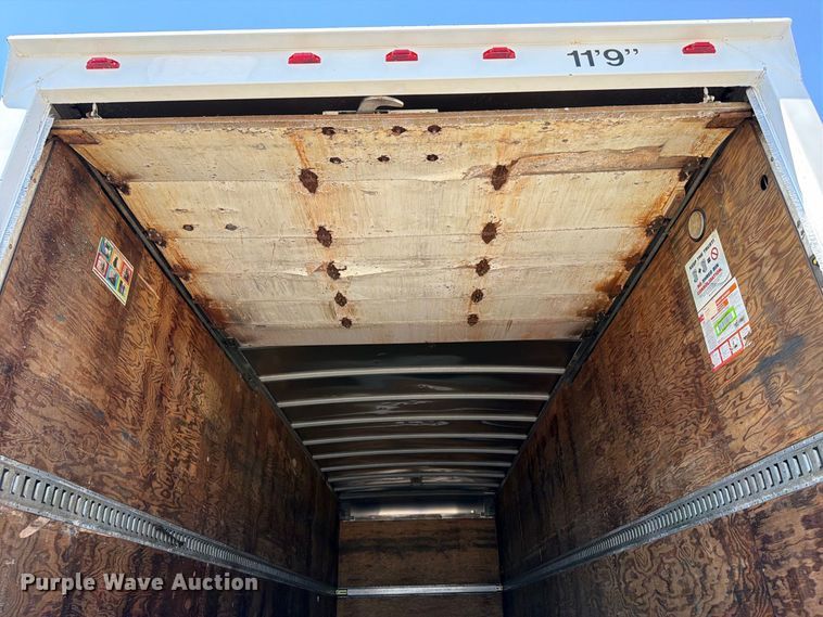 image for item FB5121 2011 Hino 338 box truck