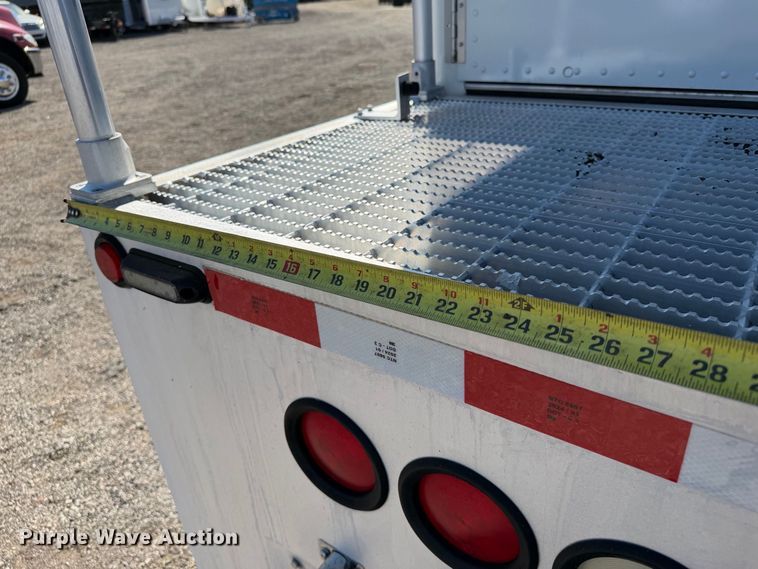 image for item FB5126 2013 Ford F750 Super Duty railroad inspection truck